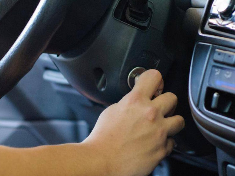 Xe thường xuyên bị chết máy đột ngột hoặc khó nổ máy