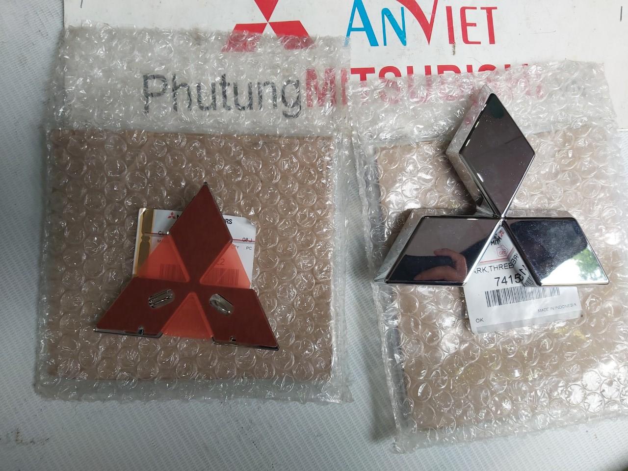 Giá Logo xe Mitsubishi