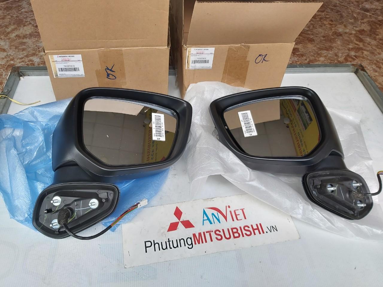 Kính, Gương chiếu hậu Mitsubishi