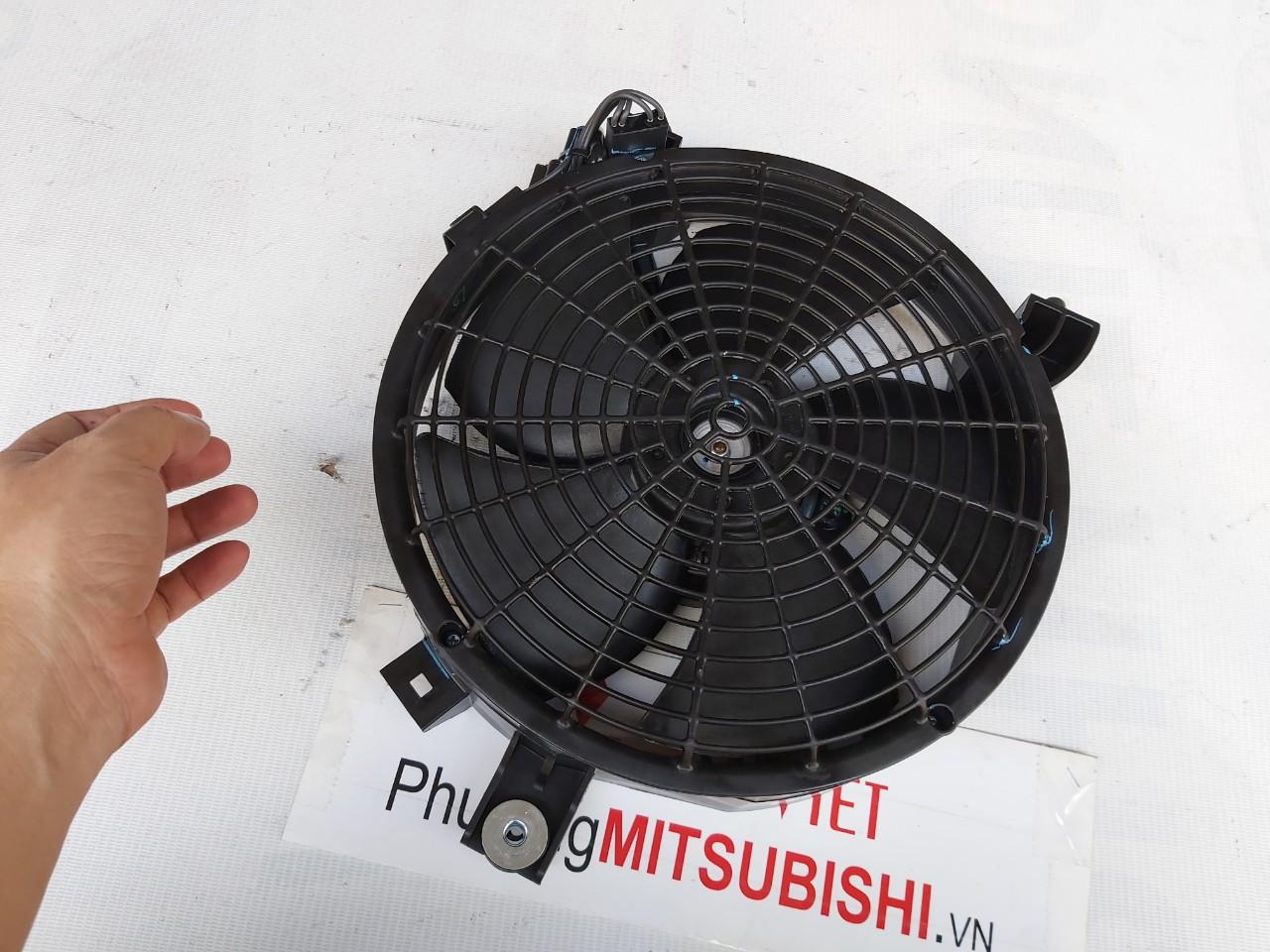 Quạt dàn nóng Mitsubishi