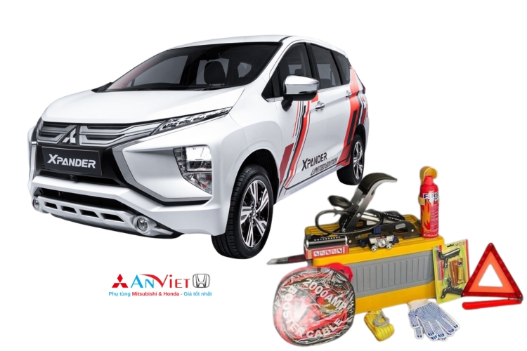 Bộ cứu hộ trong cốp Xpander