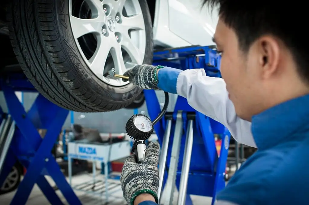 Bảo Dưỡng để Kéo Dài Tuổi Thọ Lốp ô tô