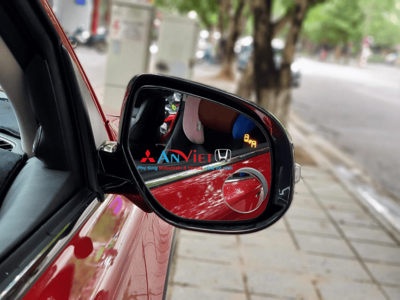 Cảnh báo điểm mù Mitsubishi Destinator