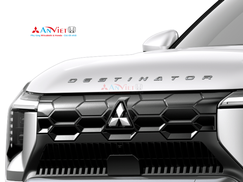 Chữ nổi DESTINATOR gắn trên nắp capo xe Mitsubishi DESTINATOR