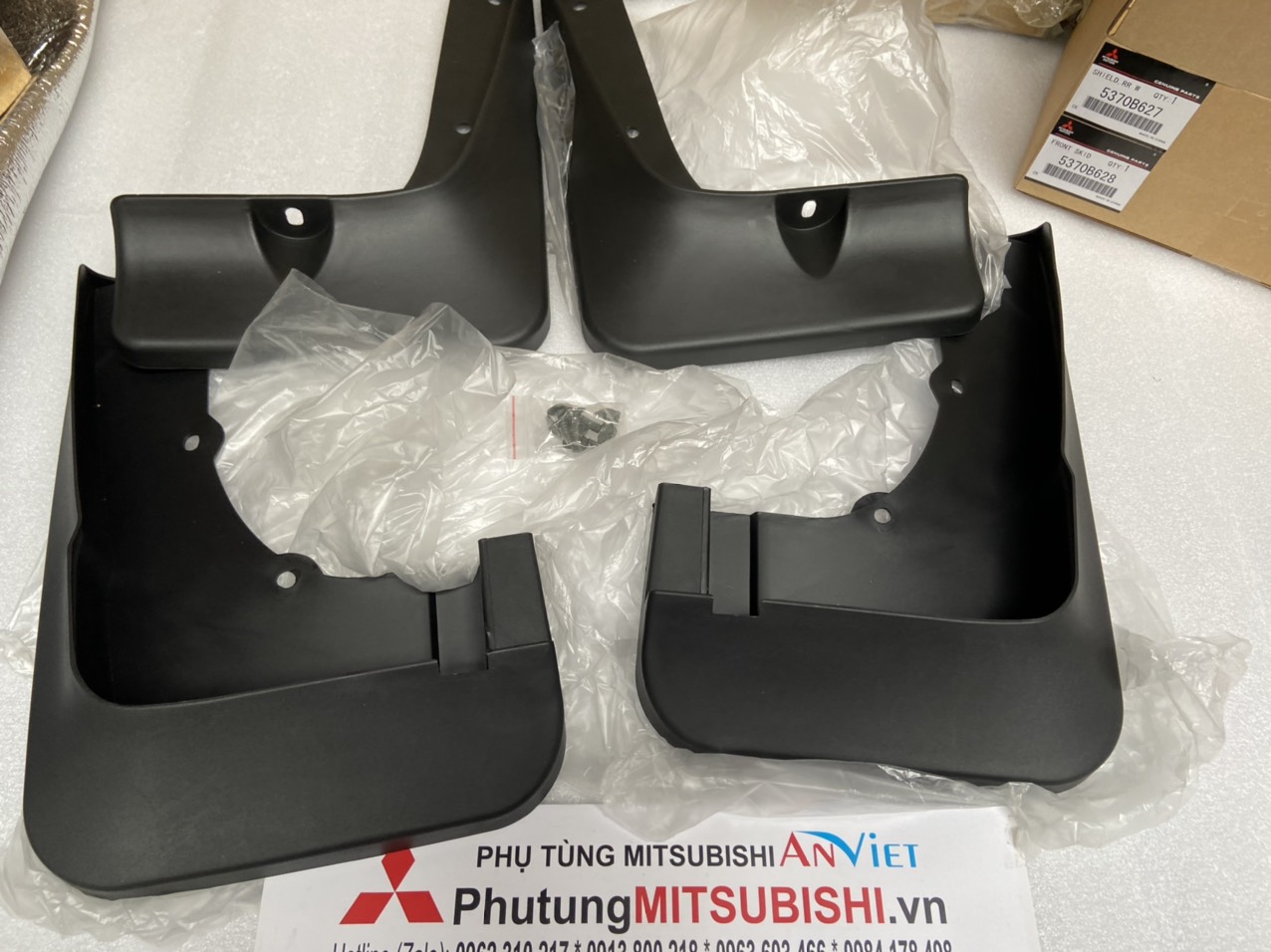 Tấm Chắn Bùn Ô Tô