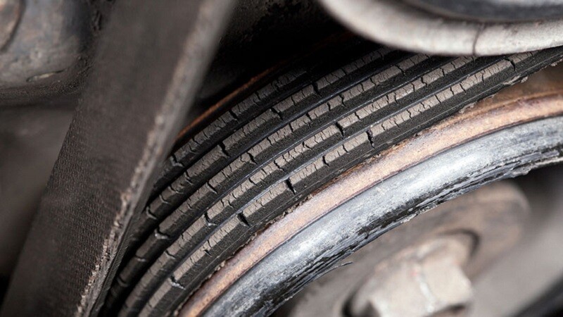 Dấu hiệu nhận biết dây curoa Mitsubishi cần thay