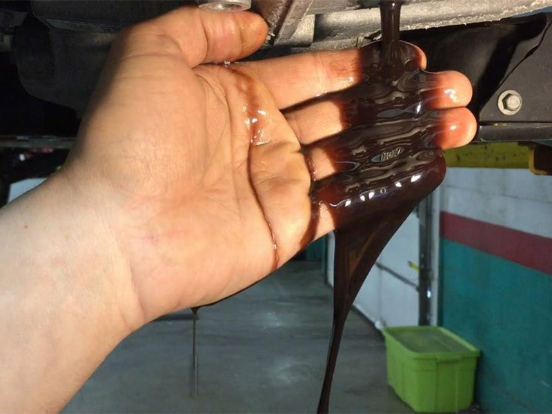 Dấu hiệu nhận biết nên thay dầu Mitsubishi 5W30