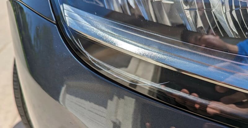 Cách Xử Lý Đèn Pha Bị Rạn Nứt