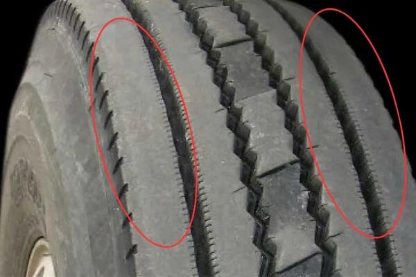 Dấu Hiệu Nhận Biết Lốp Ô Tô Mòn Không Đều