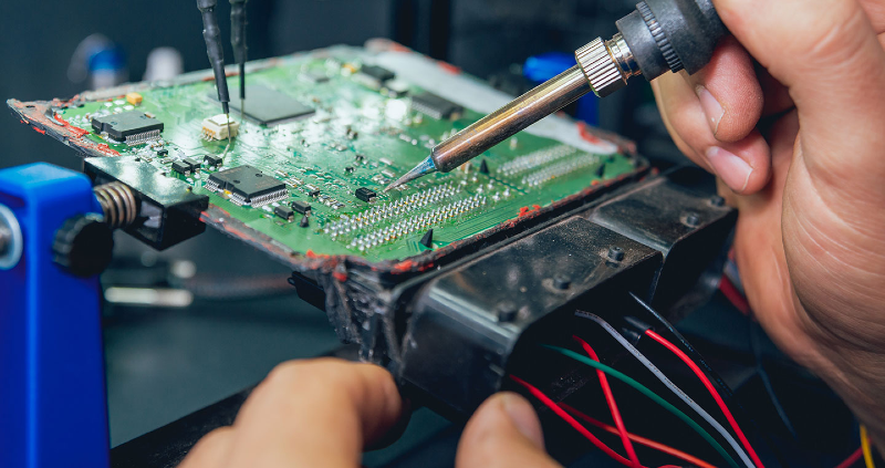 Các bước thay thế Hộp đen Ecu xe Mitsubishi