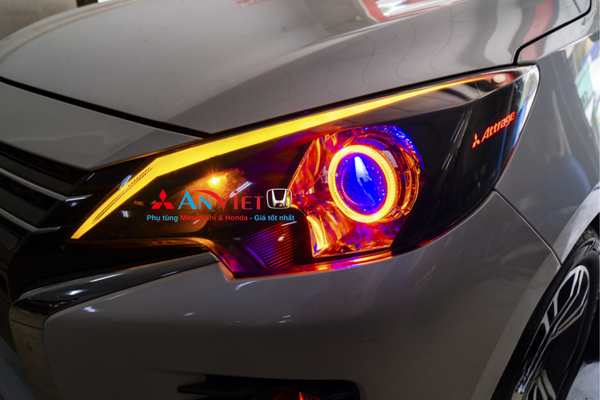 Đèn LED gắn thêm Attrage
