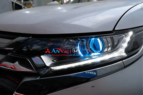 Đèn LED gắn thêm xe Mitsubishi Outlander