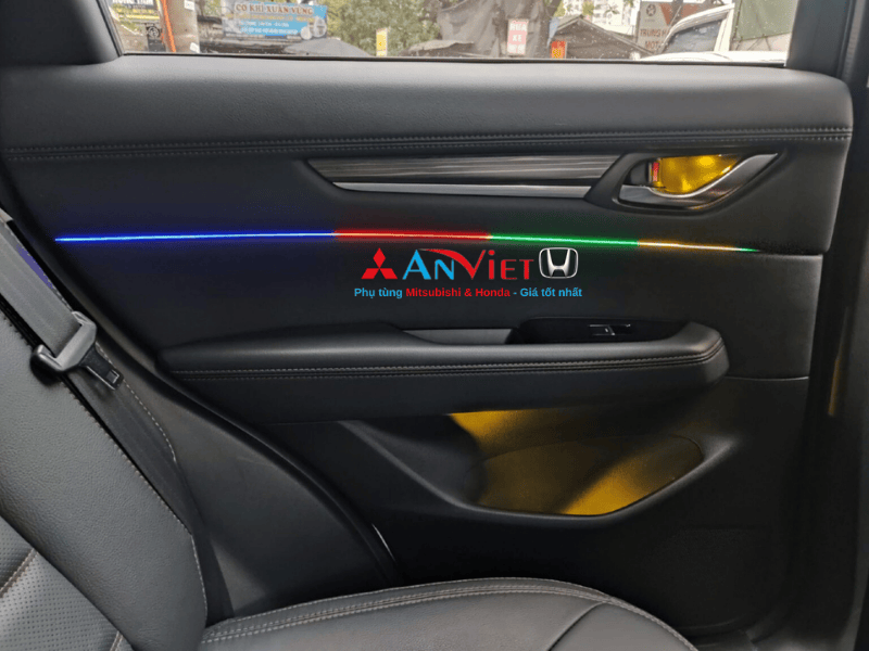 Đèn LED nội thất Mitsubishi Destinator