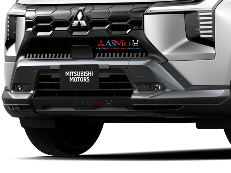 Ốp trang trí phía dưới cản trước xe Mitsubishi DESTINATOR