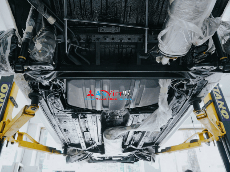 Phủ gầm Mitsubishi Destinator