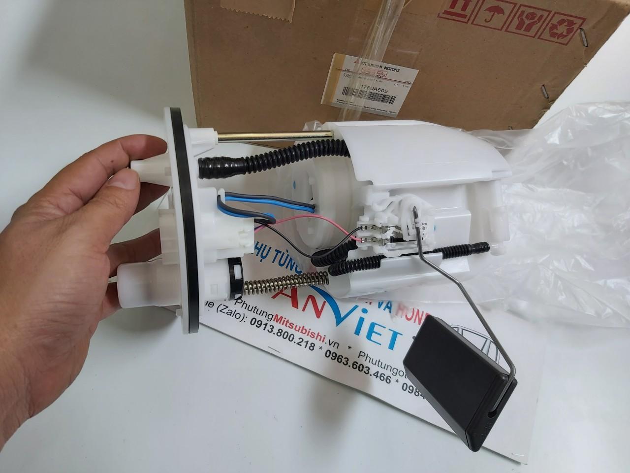 Giá bơm xăng ô tô bao nhiêu?