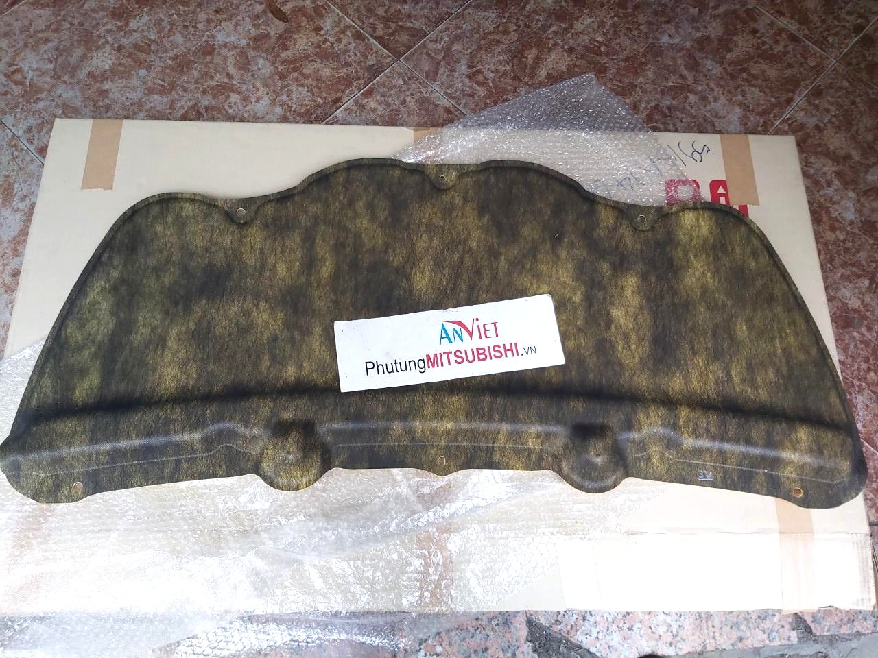Chống nóng capo sử dụng cho xe Mitsubishi Attrage - Hàng nhập khẩu chính ngạch 5915A146, 5915A302