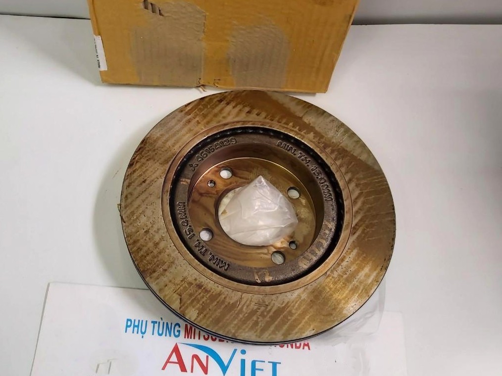 Đĩa phanh trước sử dụng cho xe Attrage - Hàng nhập khẩu chính ngạch