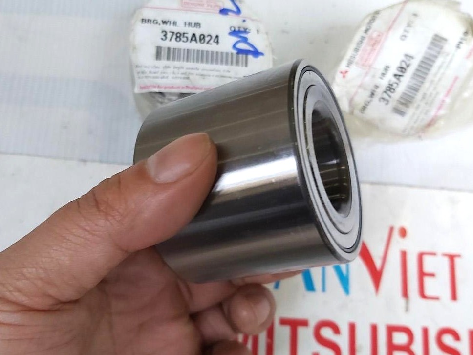 Bi moay ơ sau, Bạc đạn sau sử dụng cho xe Attrage, Mirage - Hàng nhập khẩu chính ngạch 3785A024