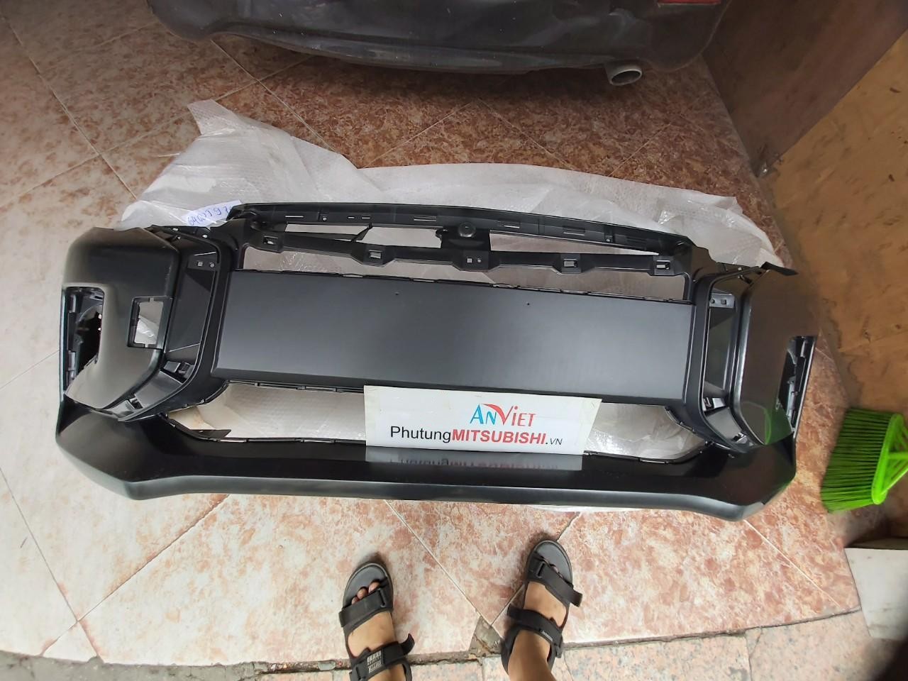 Cản trước, Ba đờ sốc trước sử dụng cho xe Mitsubishi Attrage - Hàng nhập khẩu chính ngạch