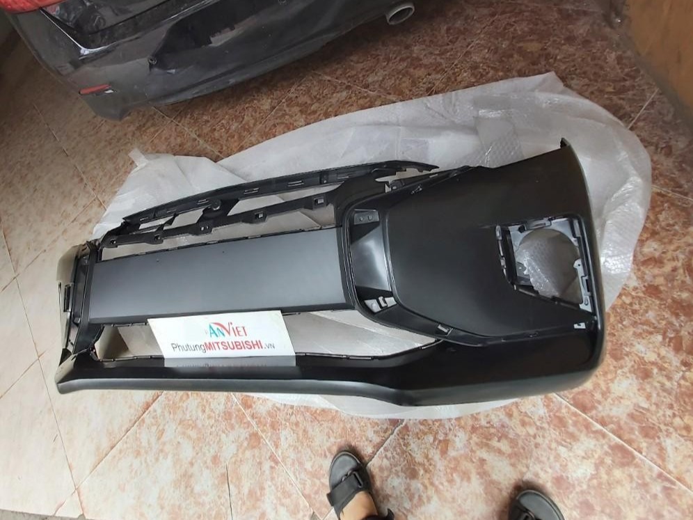 Cản trước, Ba đờ sốc trước sử dụng cho xe Mitsubishi Attrage - Hàng nhập khẩu chính ngạch