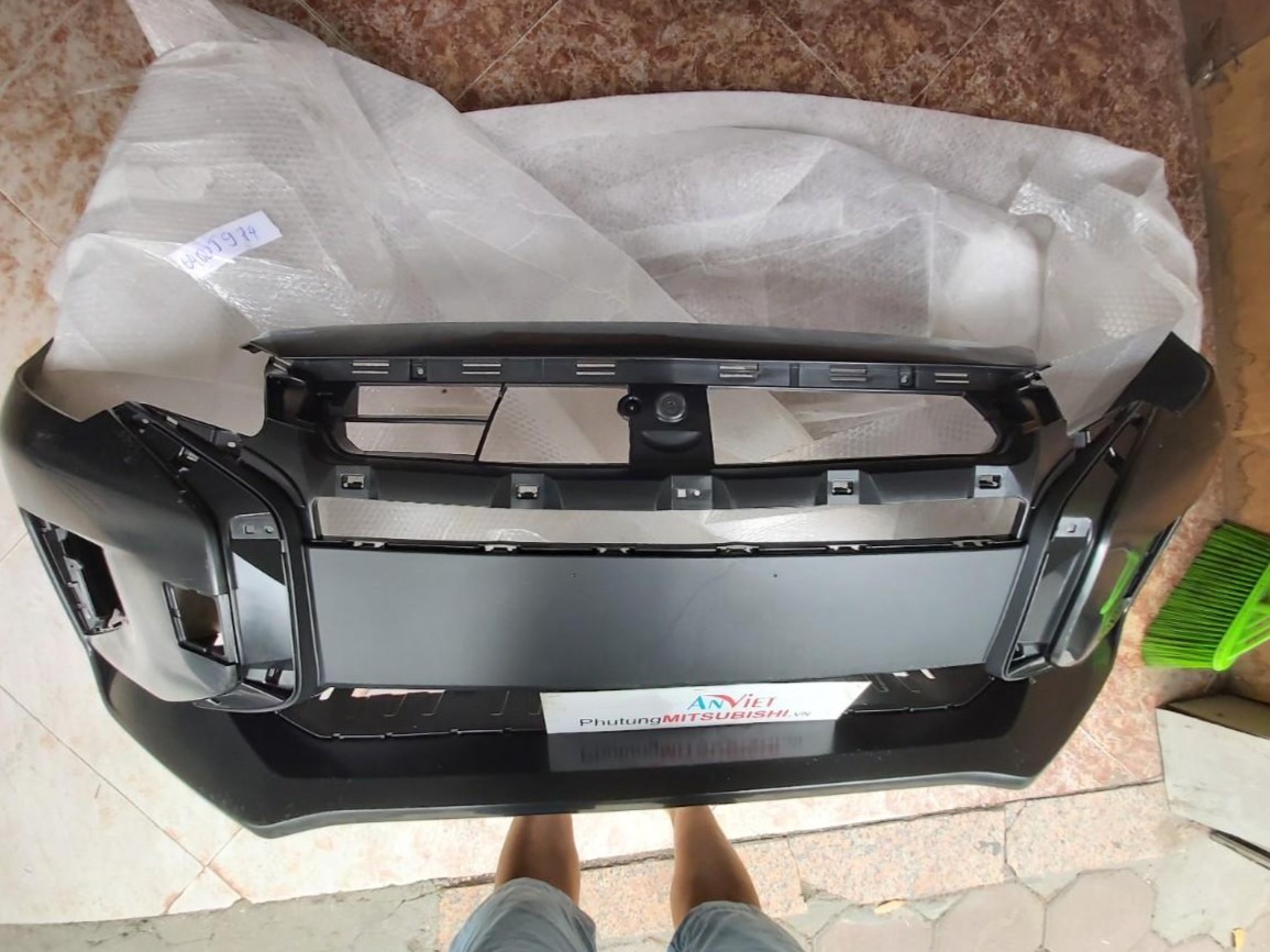Cản trước, Ba đờ sốc trước sử dụng cho xe Mitsubishi Attrage - Hàng nhập khẩu chính ngạch