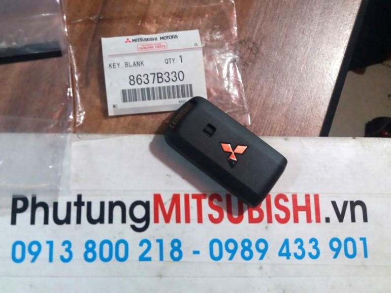 Chìa khóa điện sử dụng cho xe Mitsubishi Attrage - Hàng nhập khẩu chính ngạch 8637B330