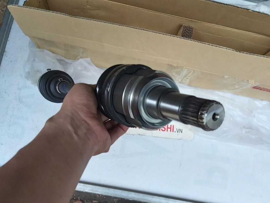 Láp trước sử dụng cho xe Attrage, Mirage MT - Hàng nhập khẩu chính ngạch
