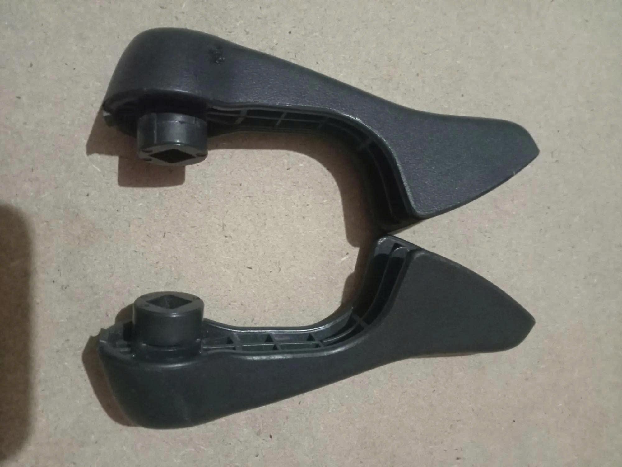 Tay điều chỉnh gập lưng ghế hàng 2 sử dụng cho xe Xpander, Destinator DST - Hàng nhập khẩu chính ngạch