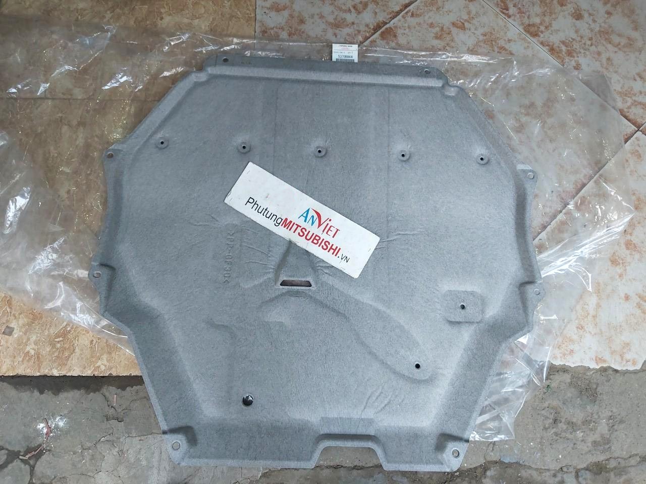 Chắn bùn gầm máy sử dụng cho xe Mitsubishi Outlander 5370B864