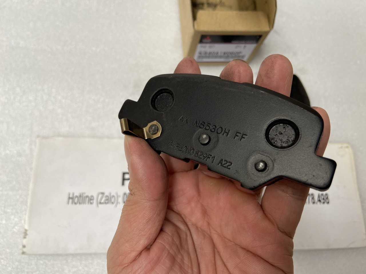 Má phanh sau, Bố thắng sau sử dụng cho xe Mitsubishi Outlander - Hàng nhập khẩu chính ngạch 440A1W060P