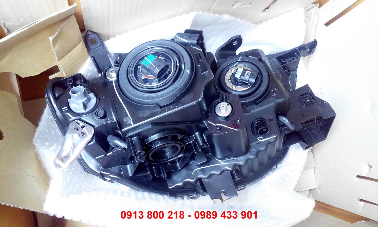 Vỏ Đ&egrave;n pha sử dụng cho Pajero Sport