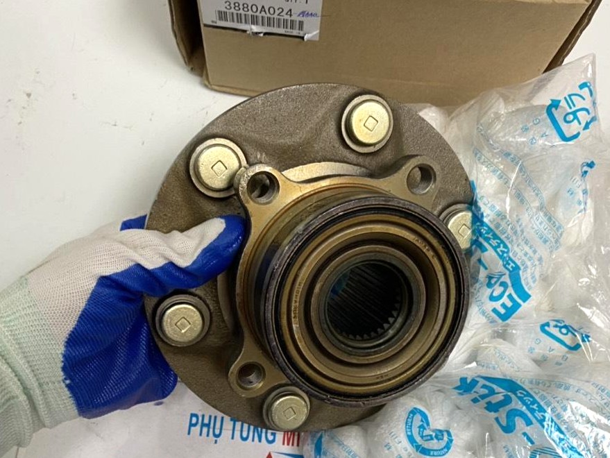 Bi moay ơ, Bạc đạn trước sử dụng cho xe Pajero chở tiền V73-V93 - Hàng nhập khẩu chính ngạch