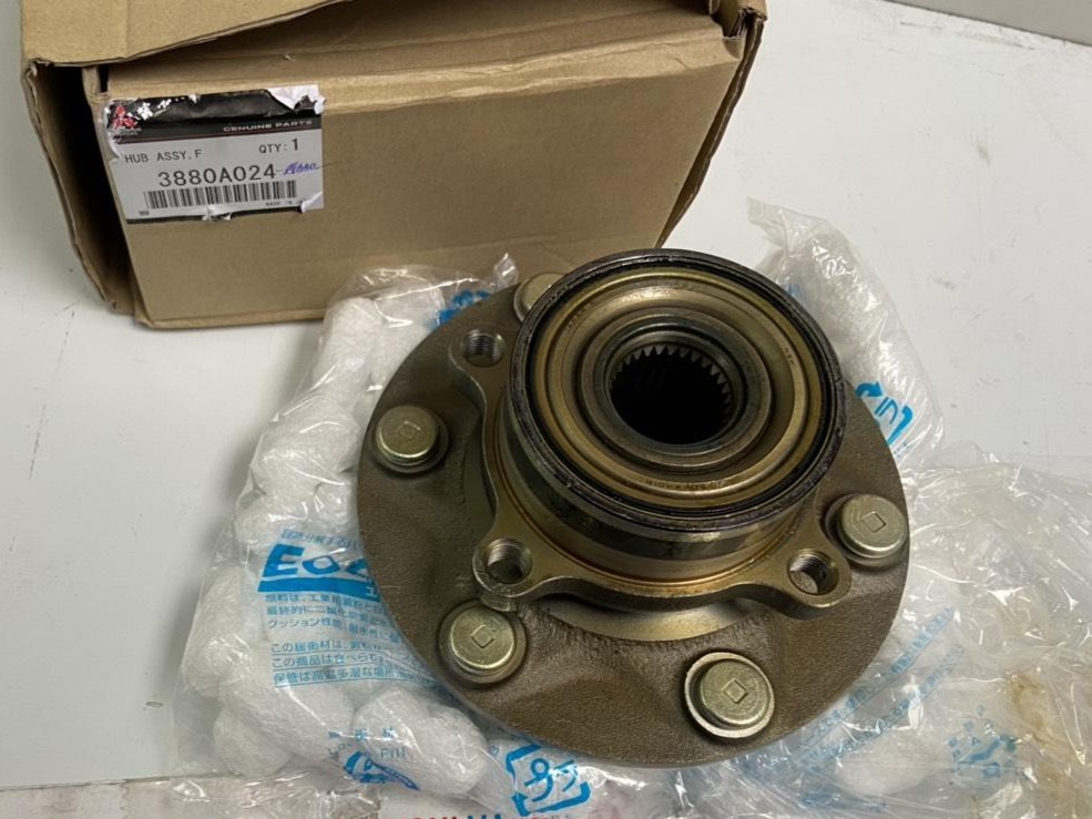 Bi moay ơ, Bạc đạn trước sử dụng cho xe Pajero chở tiền V73-V93 - Hàng nhập khẩu chính ngạch