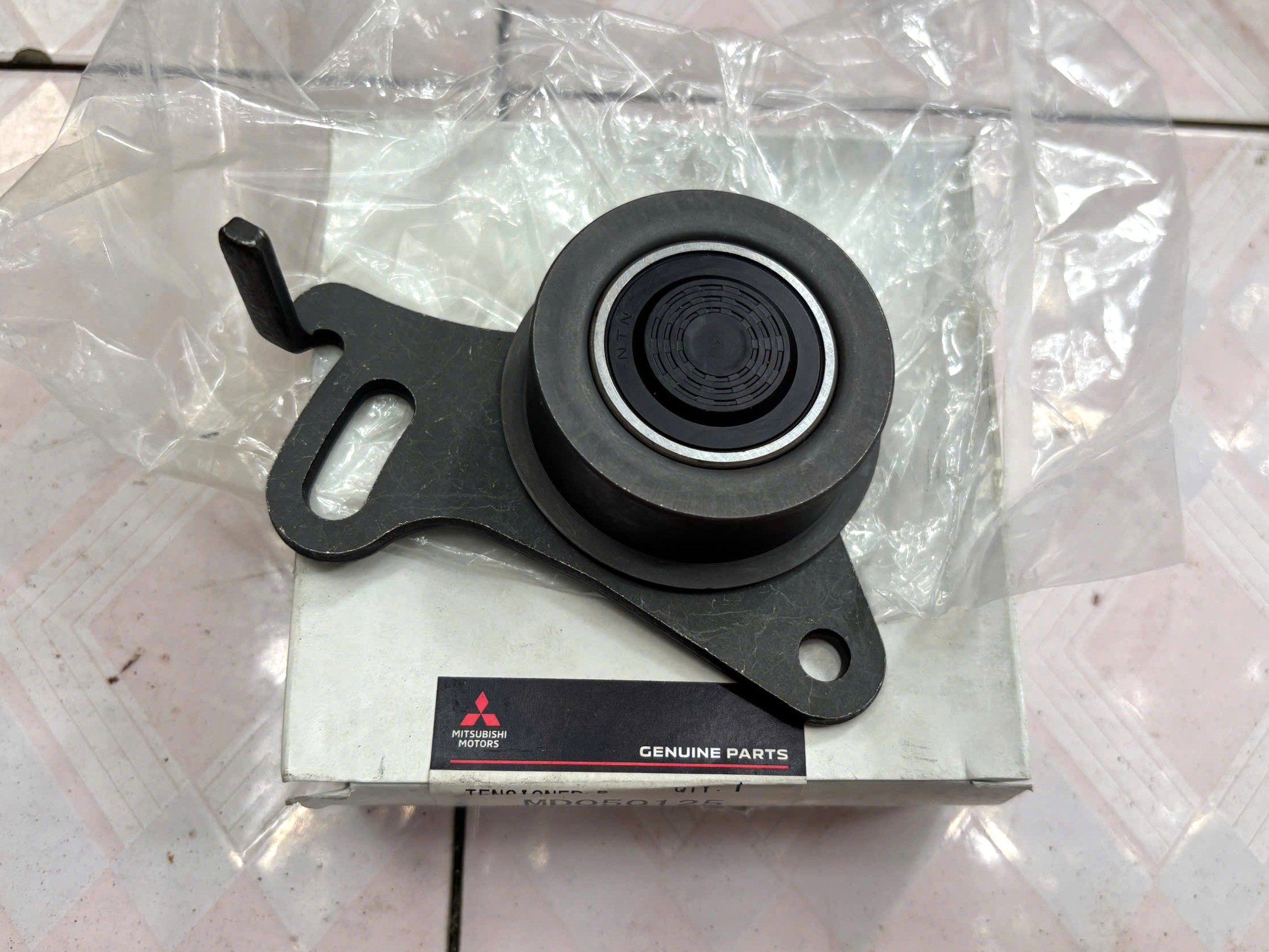Bi tăng đối trọng sử dụng xe Triton và Pajero Sport 2009-2018 động cơ 4D56 | MD050125