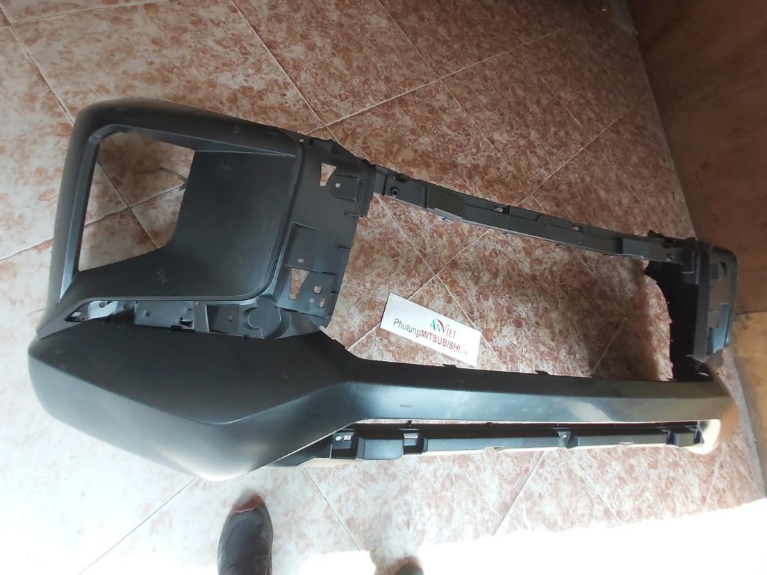 Cản trước, ba đờ sốc trước sử dụng cho xe Triton 2019-2024 - Hàng nhập khẩu chính ngạch