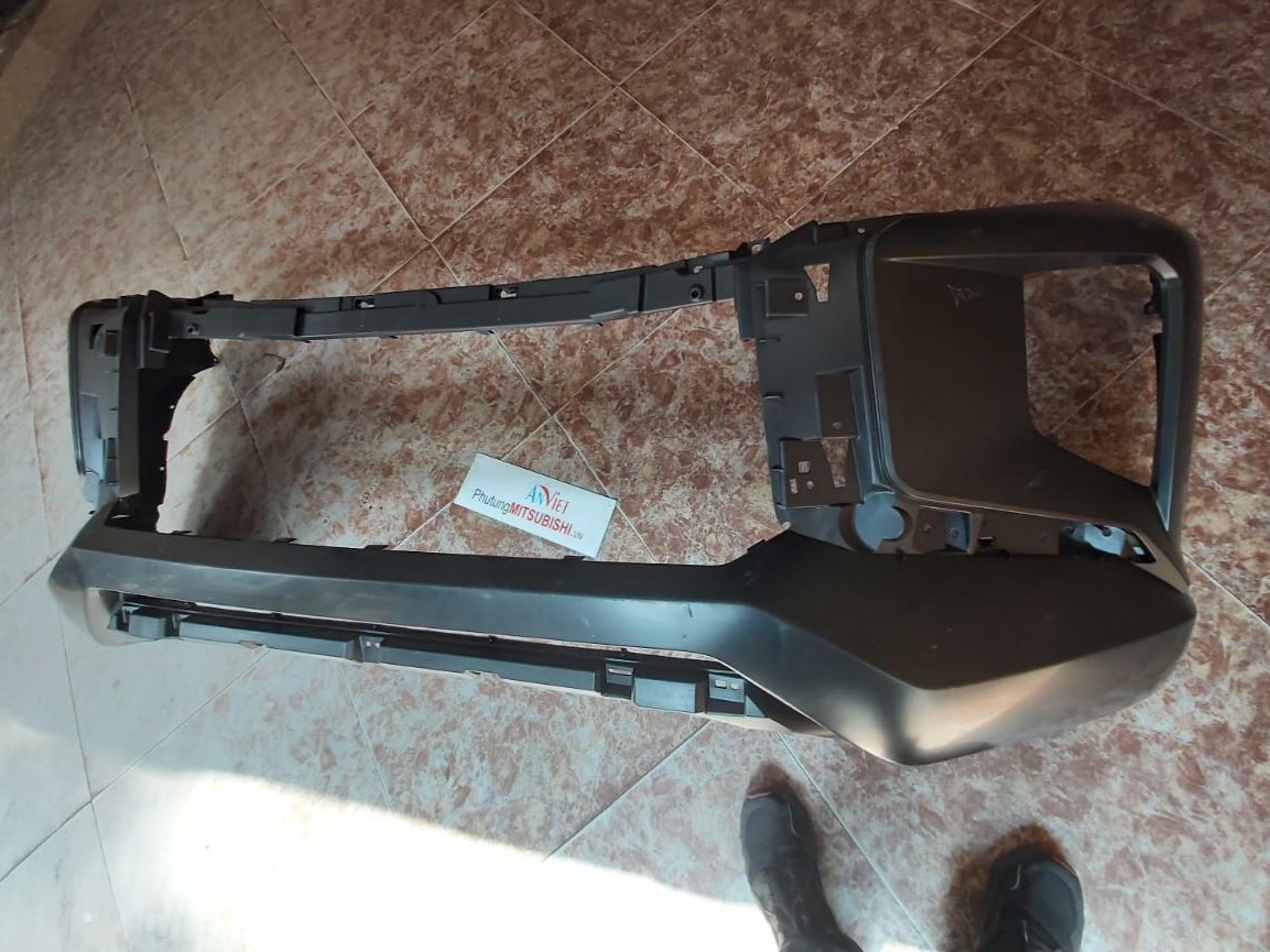 Cản trước, ba đờ sốc trước sử dụng cho xe Triton 2019-2024 - Hàng nhập khẩu chính ngạch