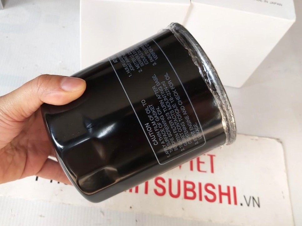 Lọc nhớt sử dụng cho xe Mitsubishi Triton - Hàng nhập khẩu chính ngạch MZ690412-1230A045