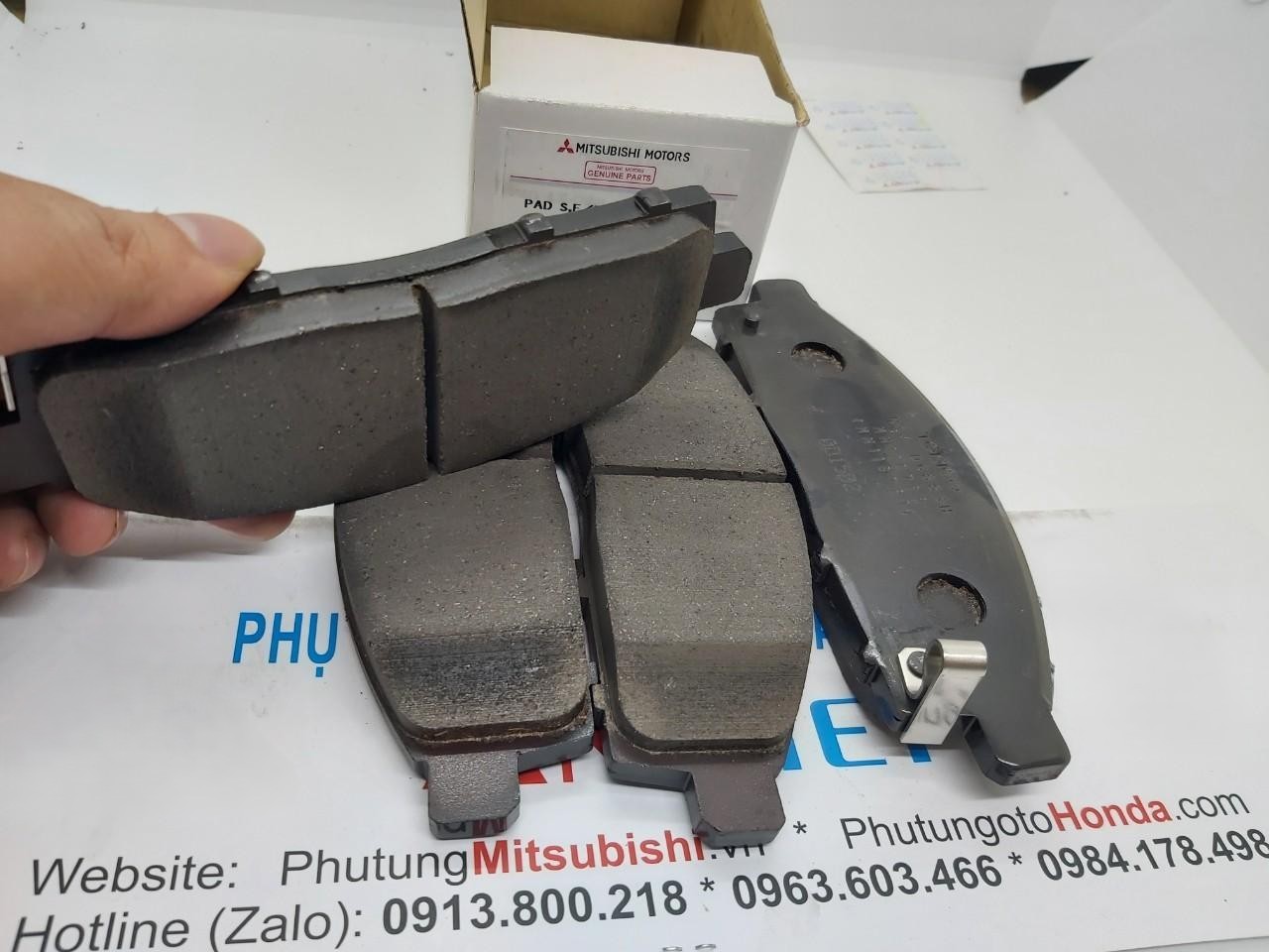 Má phanh trước, Bố thắng trước sử dụng cho xe Triton và Pajero Sport - Hàng nhập khẩu chính ngạch 4605A284