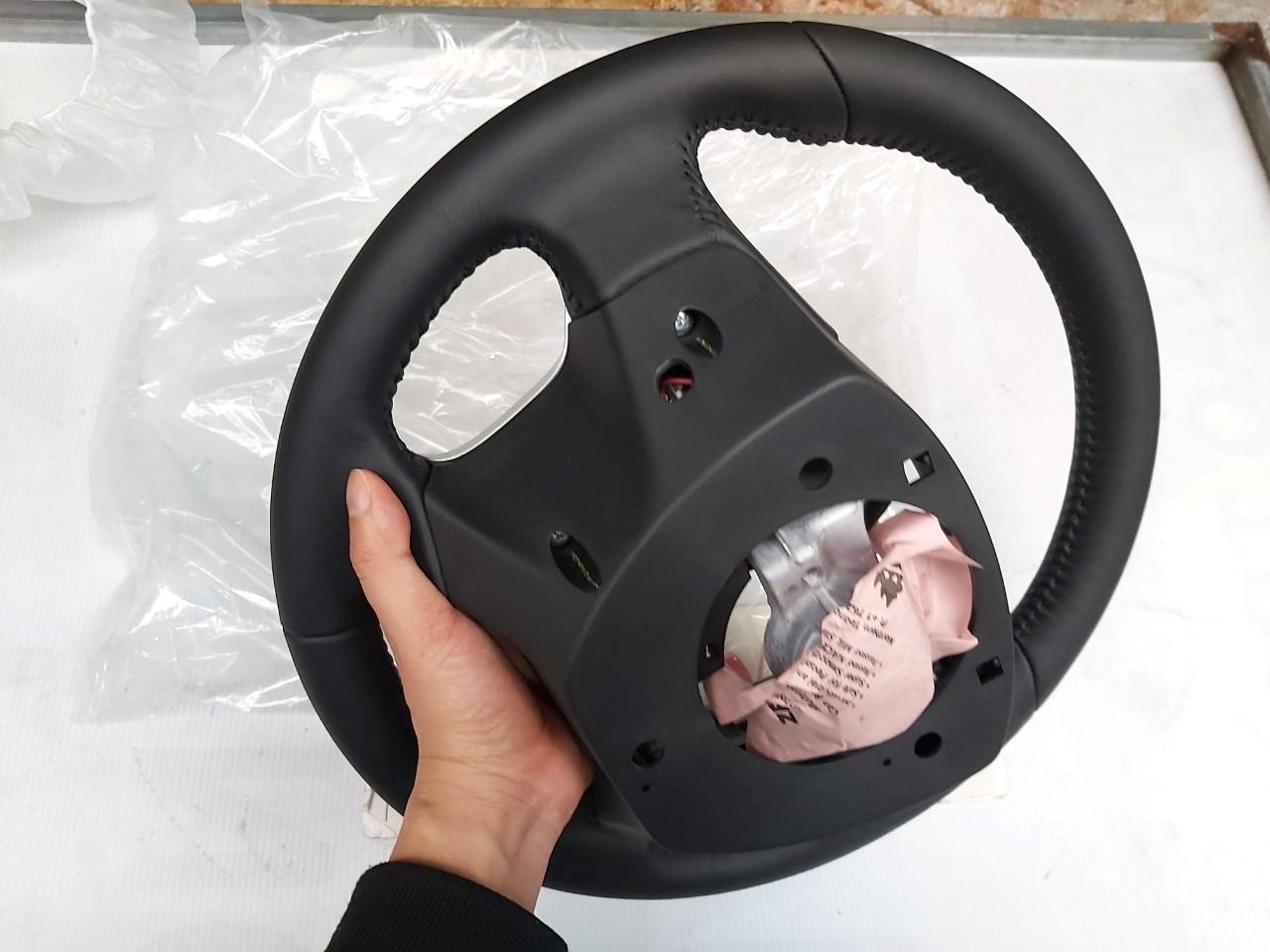 V&ocirc; lăng sử dụng cho xe Triton