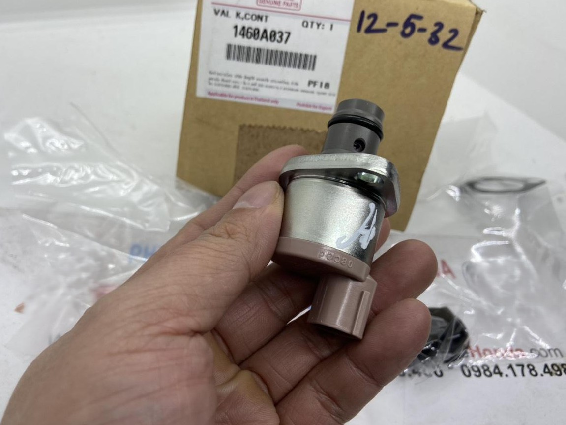 Van SCV sử dụng cho xe Triton - Hàng nhập khẩu chính ngạch 1460A037