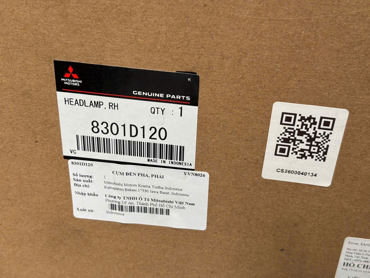 Vỏ Đèn pha sử dụng cho xe Xpander 2018-2022 Halogen - Hàng nhập khẩu chính ngạch 8301D121, 8301D122