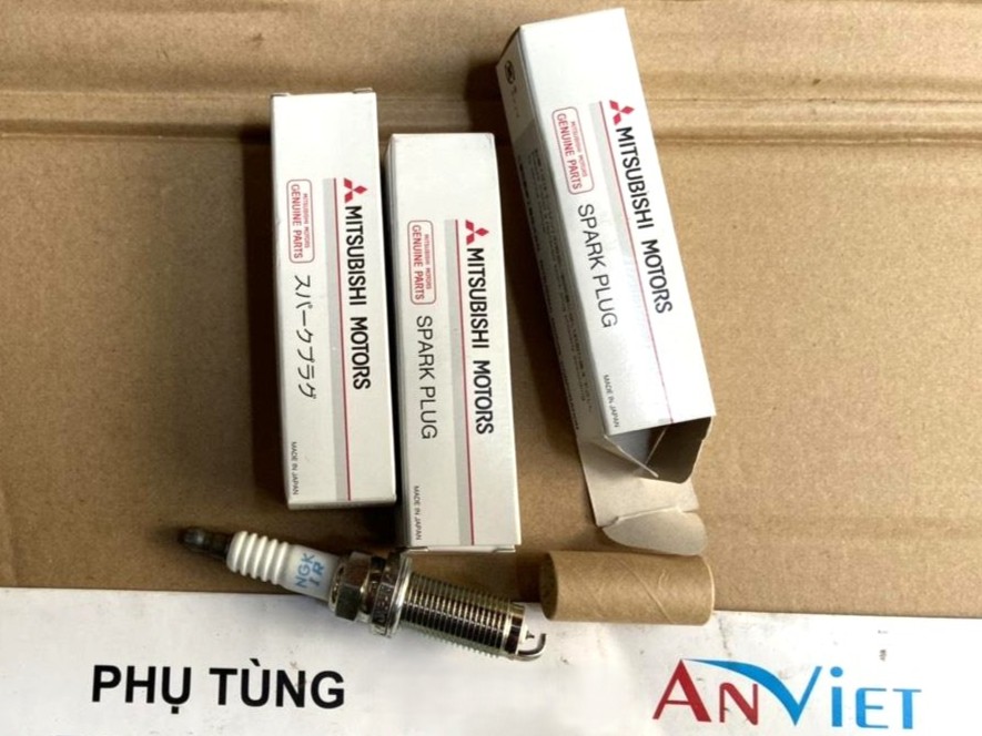 Bugi sử dụng cho xe Xpander - Hàng nhập khẩu chính ngạch 1822A086
