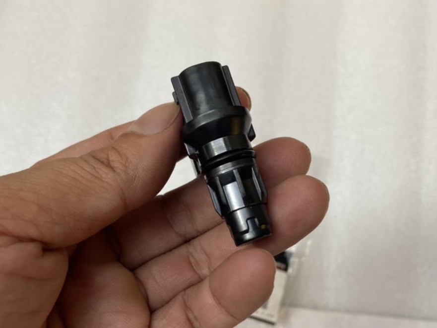 Cảm biến tốc độ hộp số sử dụng cho xe Xpander - Hàng nhập khẩu chính ngạch