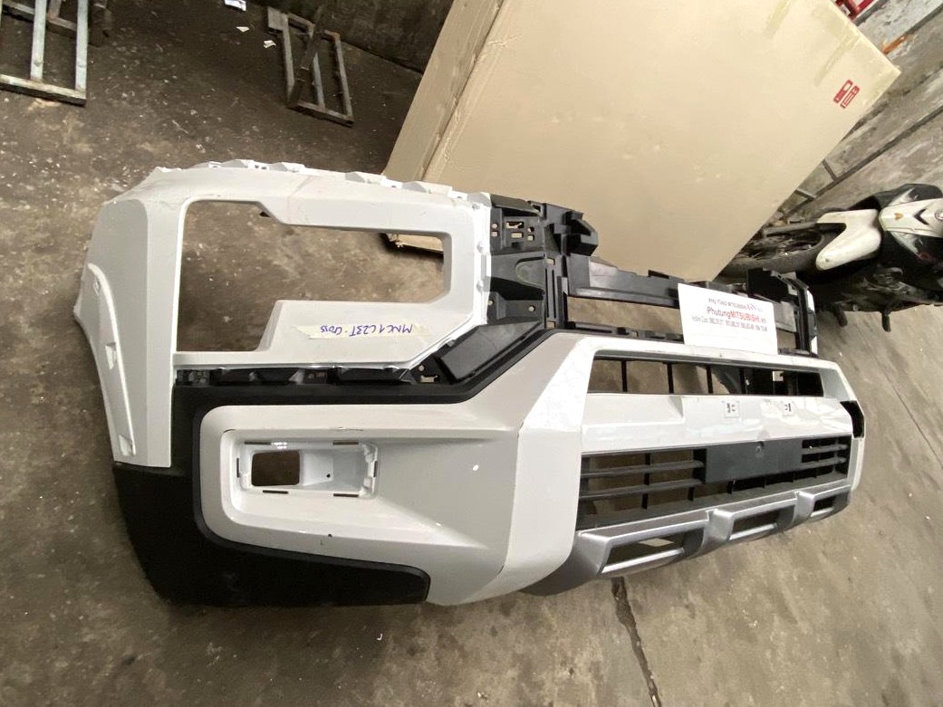 Cản trước, Ba đờ sốc trước sử dụng cho xe Mitsubishi Xpander Cross 2023-2025 - Hàng nhập khẩu chính ngạch