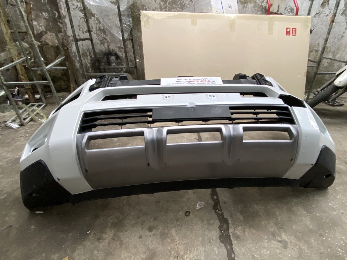 Cản trước, Ba đờ sốc trước sử dụng cho xe Mitsubishi Xpander Cross 2023-2025 - Hàng nhập khẩu chính ngạch
