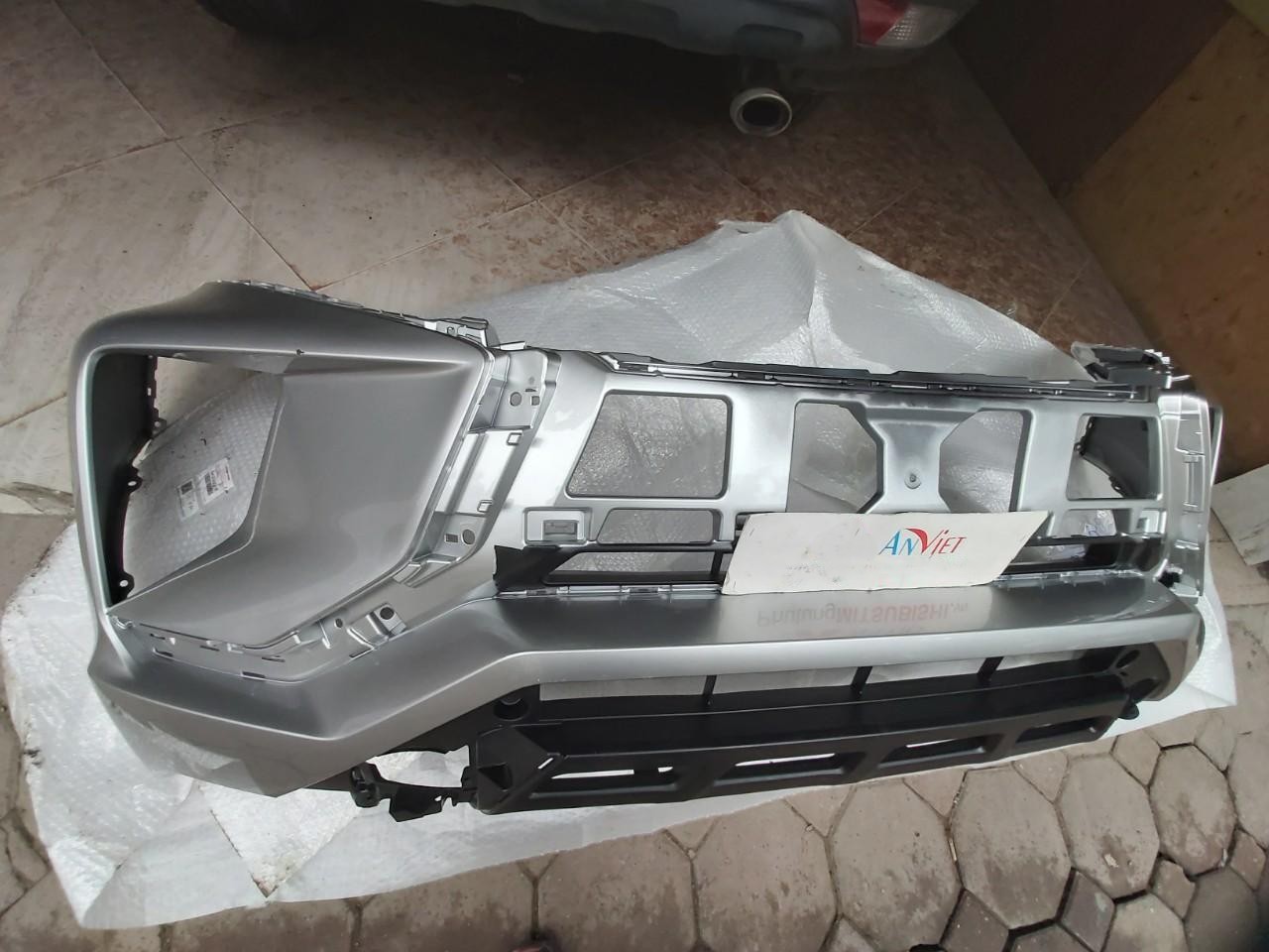 Cản trước, Ba đờ sốc trước sử dụng cho xe Xpander - Hàng nhập khẩu chính ngạch 62012A000P