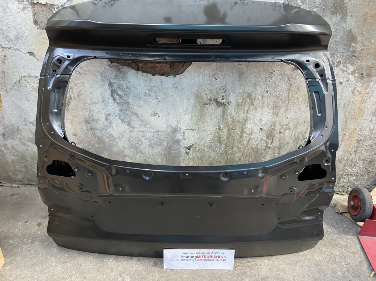 Cốp sau, Cánh cửa hậu sử dụng cho xe Mitsubishi Xpander 2022-2024 - Hàng nhập khẩu chính ngạch 5801C436 25550W010P