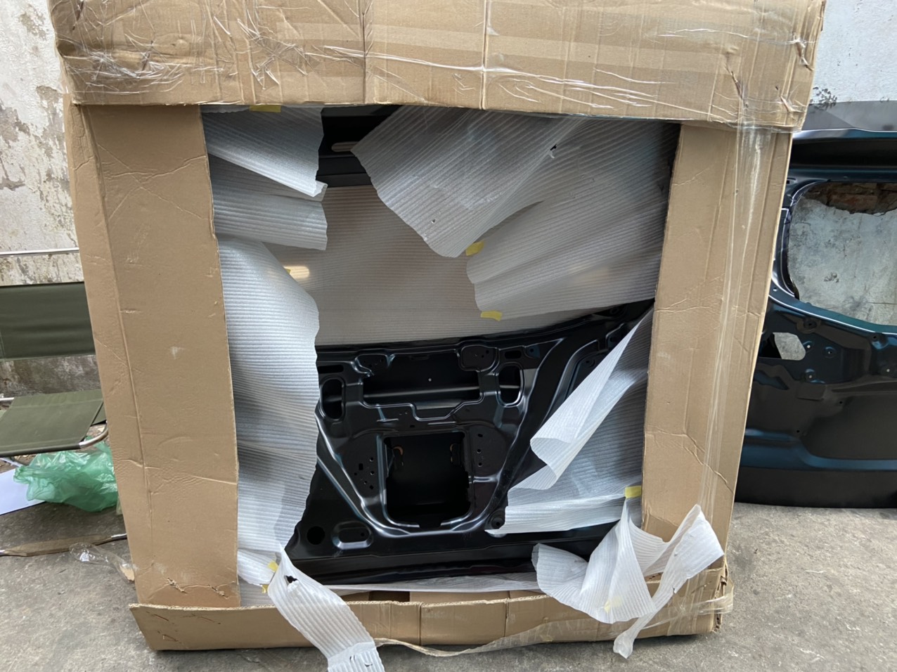 Cốp sau, Cánh cửa hậu sử dụng cho xe Mitsubishi Xpander 2022-2024 - Hàng nhập khẩu chính ngạch 5801C436 25550W010P