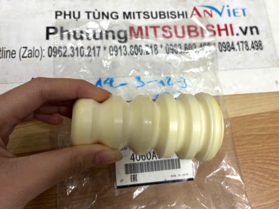 Cao su tăm bông giảm xóc sau sử dụng cho Xpander - Hàng nhập khẩu chính ngạch